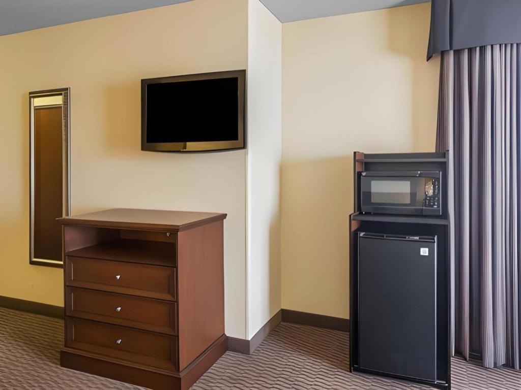 Comfort Inn & Suites Madisonville Luaran gambar