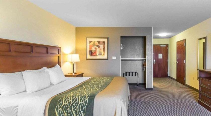 Comfort Inn & Suites Madisonville Luaran gambar